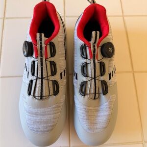Unisex Cycle Spin Shoes Size 39 Women’s 8.5 Men’s 6.5 New